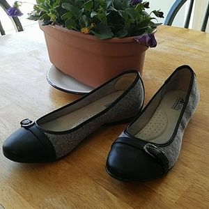 Cliffs by white mountain ladies size  9.5M  shoes